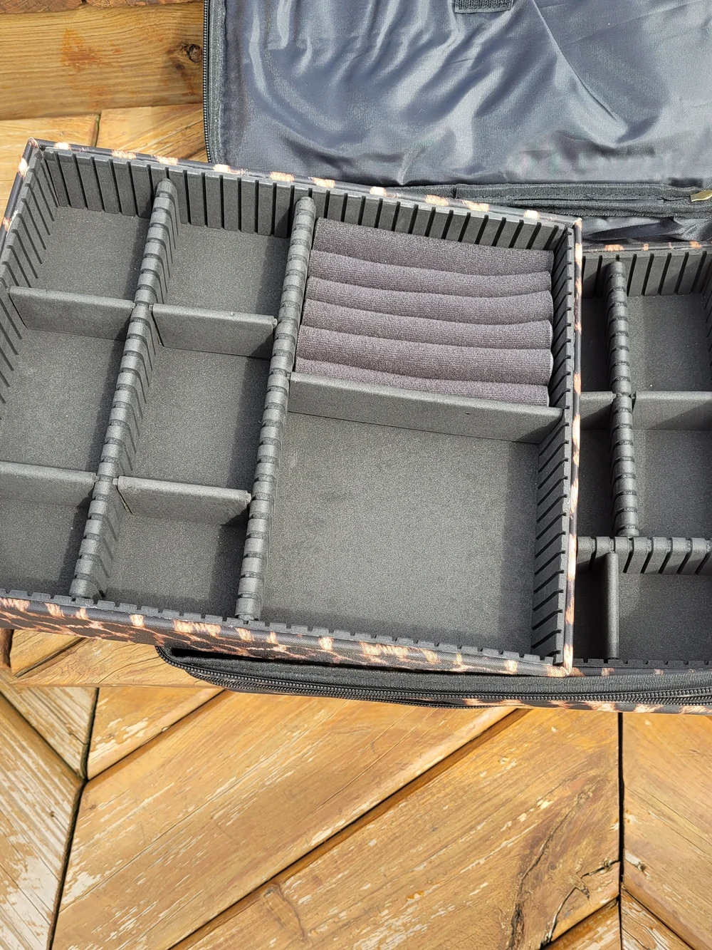 Joy Mangano Jewelry Organizer Leopard Travel Case Storage Box - Picture 6 of 7